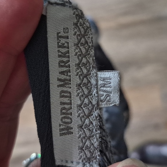 World Market Blue Gray Embroidered Blouse Sz S/M - Picture 6 of 6